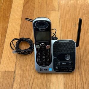 AT&T Cordless Phone with Answering Machine